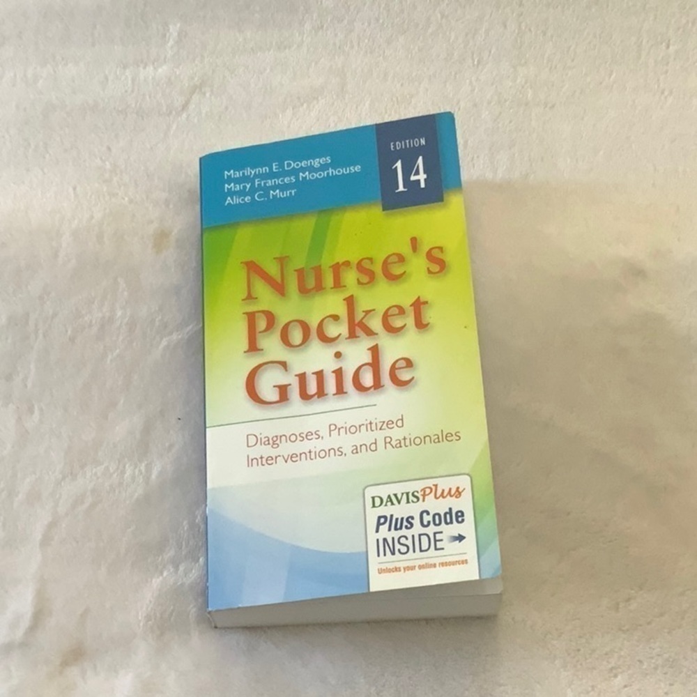 𝅺NURSE'S Pocket Guide: 14th Edition